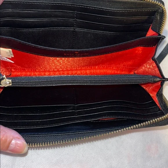 KATE SPADE NEW YORK TWO TONE POLCA-DOT ZIP AROUND WALLET - Picture 4 of 9